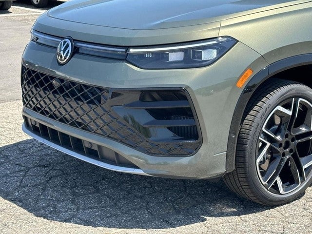 2026 Volkswagen Tiguan 2.0T SEL R-Line