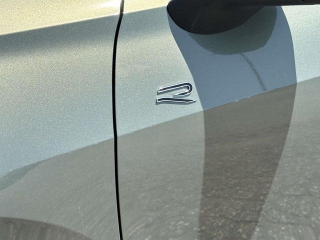 2026 Volkswagen Tiguan 2.0T SEL R-Line