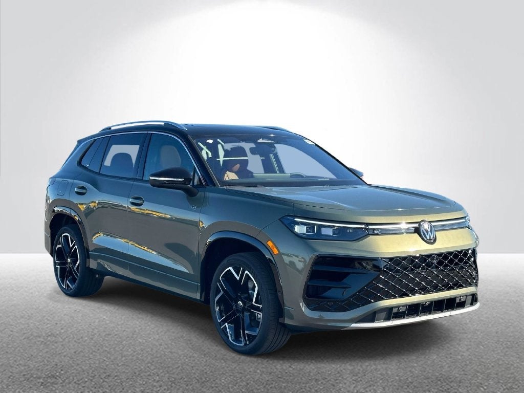 2027 Volkswagen Tiguan SEL R-Line Turbo