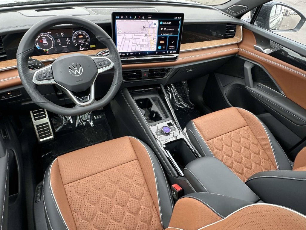 2027 Volkswagen Tiguan SEL R-Line Turbo