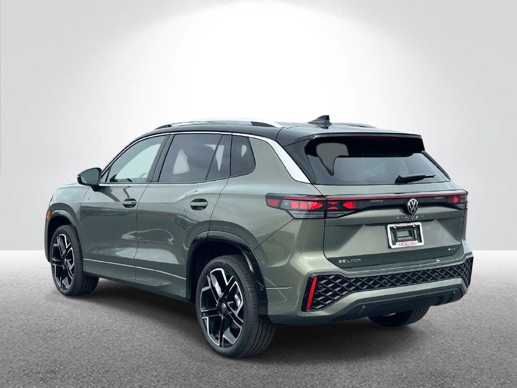 2027 Volkswagen Tiguan SEL R-Line Turbo