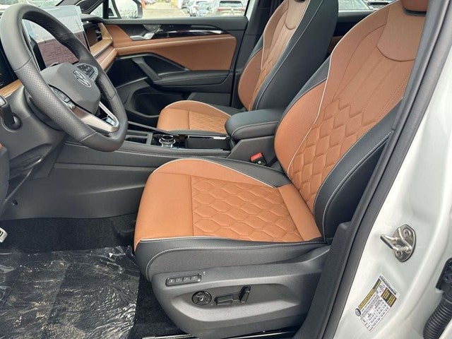 2026 Volkswagen Tiguan 2.0T SEL R-Line