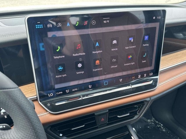 2026 Volkswagen Tiguan 2.0T SEL R-Line
