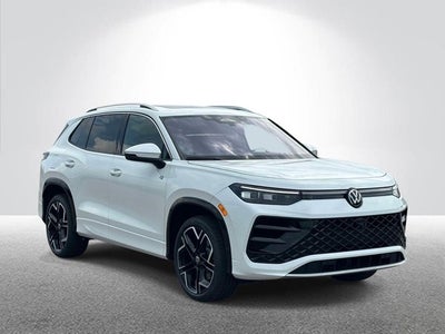 2026 Volkswagen Tiguan 2.0T SEL R-Line