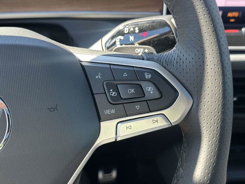2026 Volkswagen Tiguan SEL R-Line Turbo