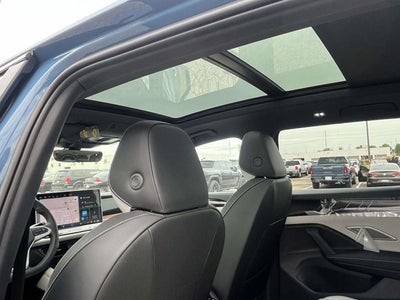 2026 Volkswagen Tiguan 2.0T SEL R-Line