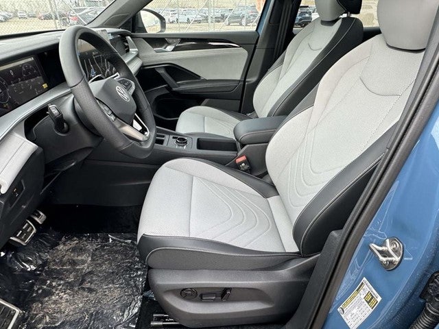 2026 Volkswagen Tiguan 2.0T SEL R-Line Turbo