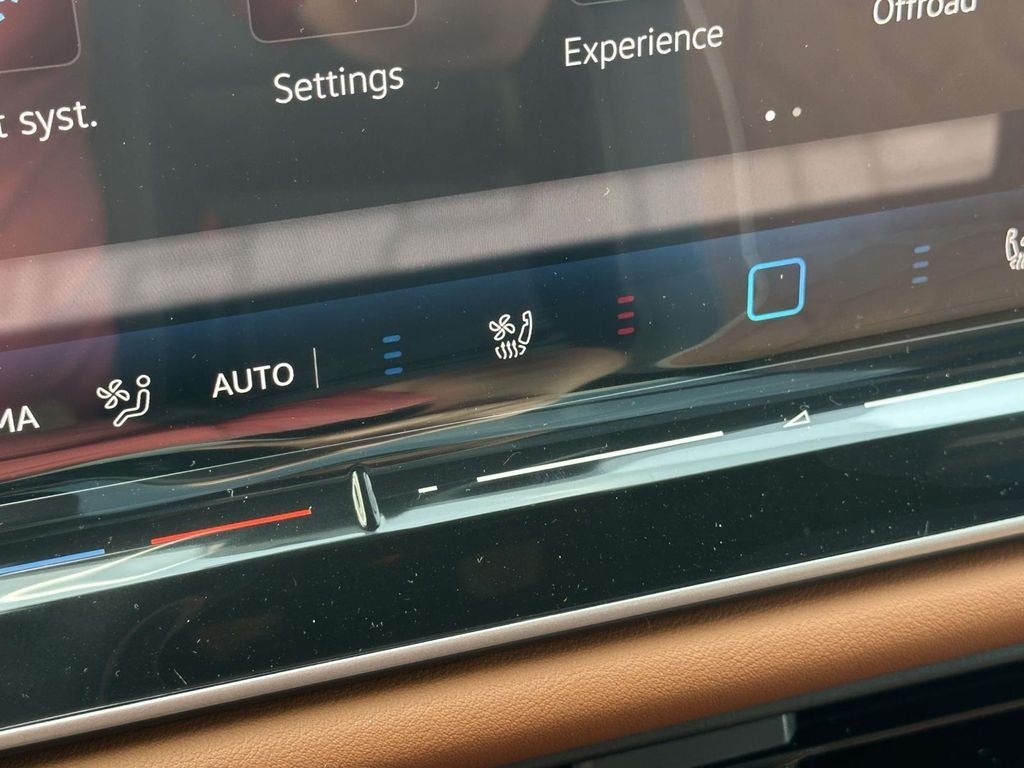 2026 Volkswagen Tiguan 2.0T SEL R-Line Turbo