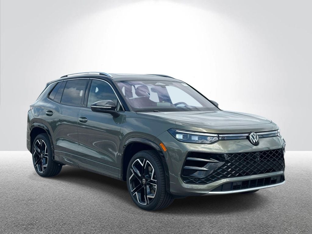 2026 Volkswagen Tiguan 2.0T SEL R-Line Turbo