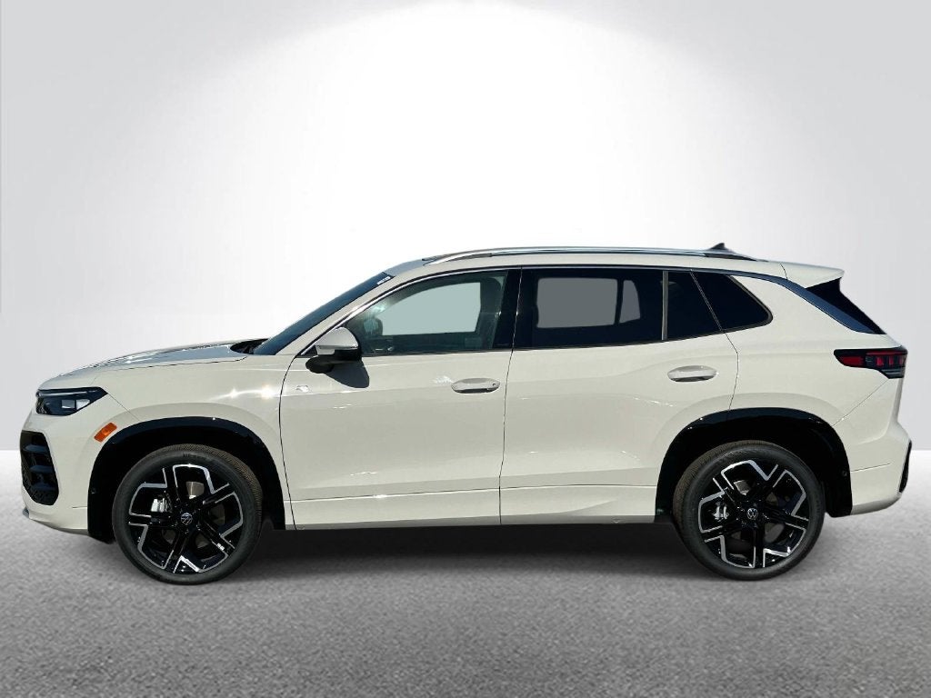 2026 Volkswagen Tiguan SEL R-Line Turbo