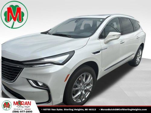 2022 Buick Enclave Essence
