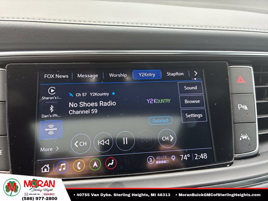 2022 Buick Enclave Essence