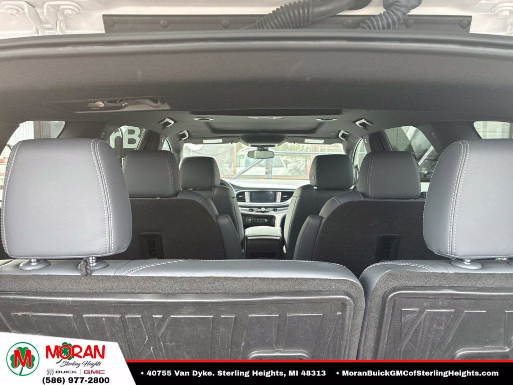 2022 Buick Enclave Essence