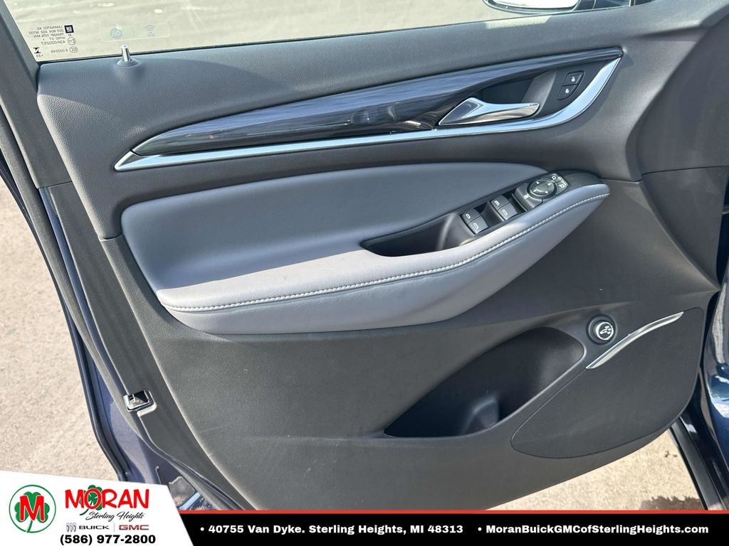 2024 Buick Enclave Essence