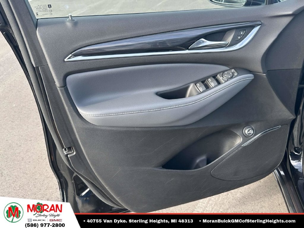 2024 Buick Enclave Essence