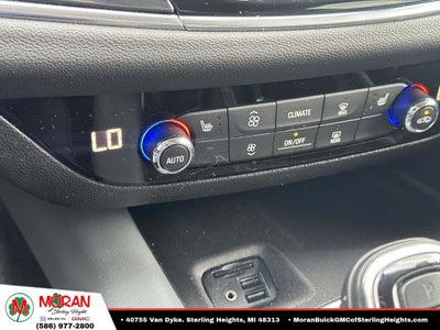 2021 Buick Enclave Essence
