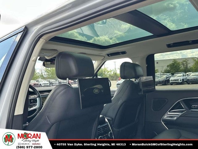2023 Land Rover Range Rover SE