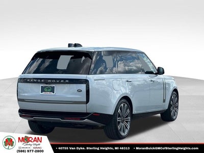 2023 Land Rover Range Rover SE